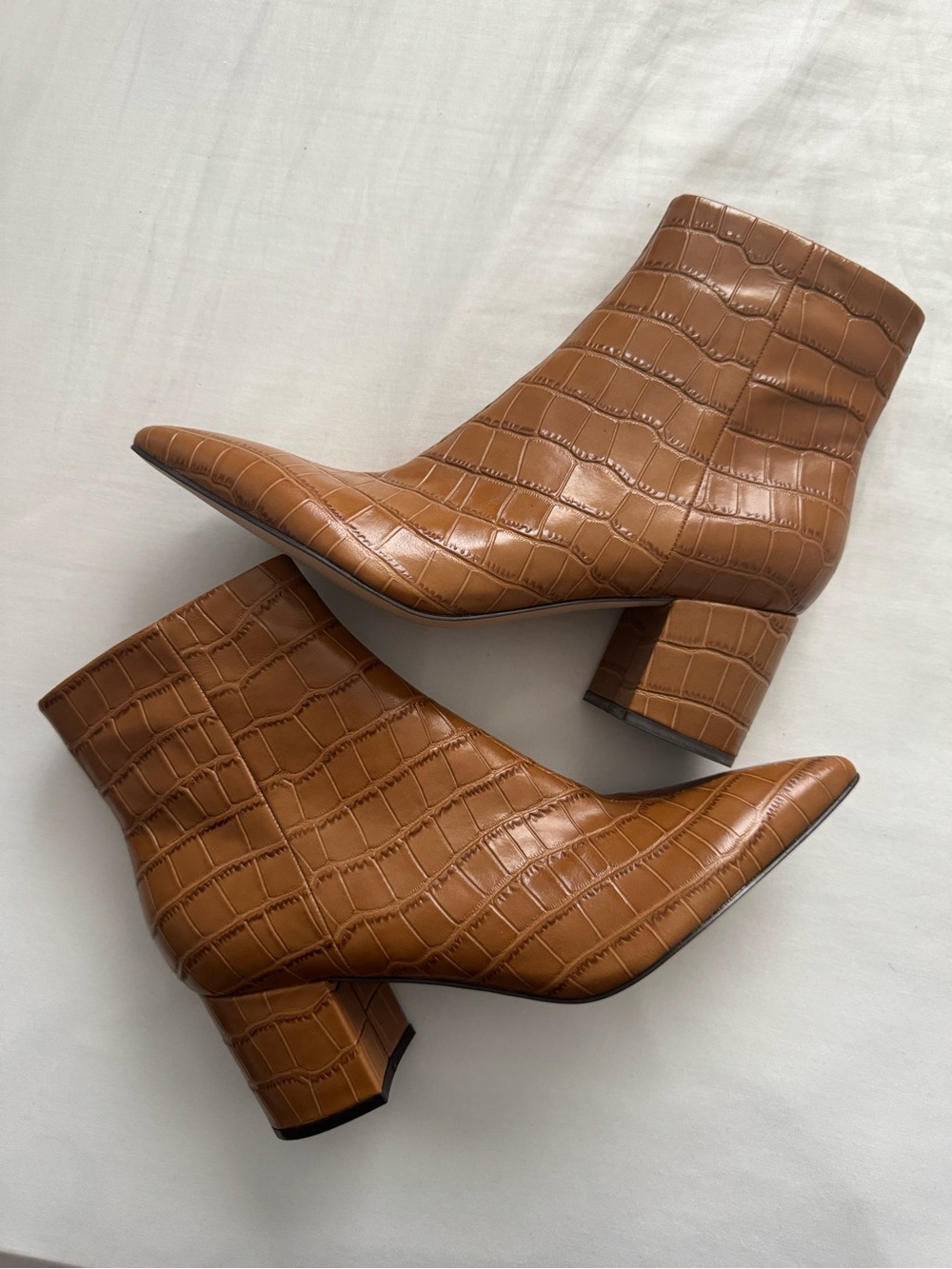 New Marc Fisher Caramel Croc-Embossed Pointed Toe Ankle Boots